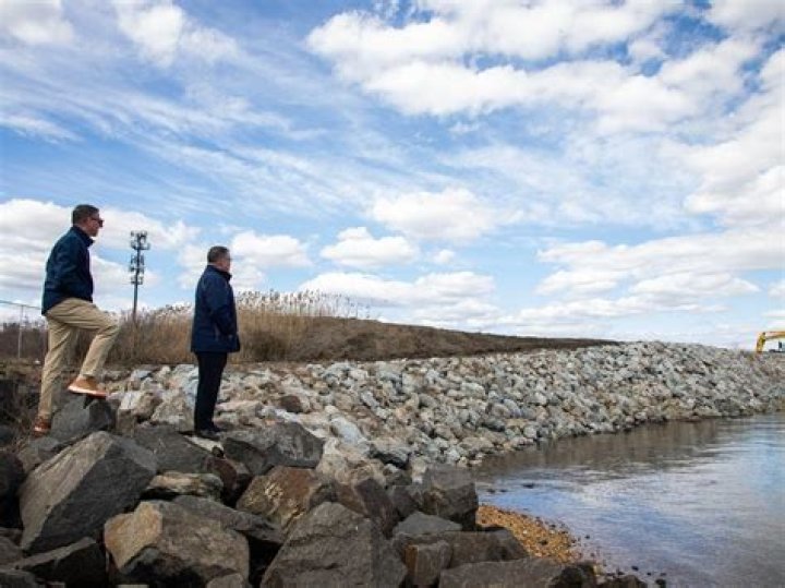 Beach Blunders: Oops At The Shoreline