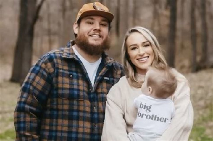 Discover Luke Combs' Family Lineage: Parents And Siblings Revealed