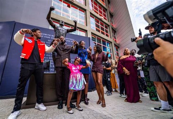 Dwyane Wade: A Look At His Impressive Net Worth