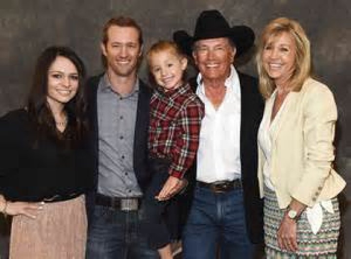 Exploring George Strait's Relationships: A Country Legend's Love Life