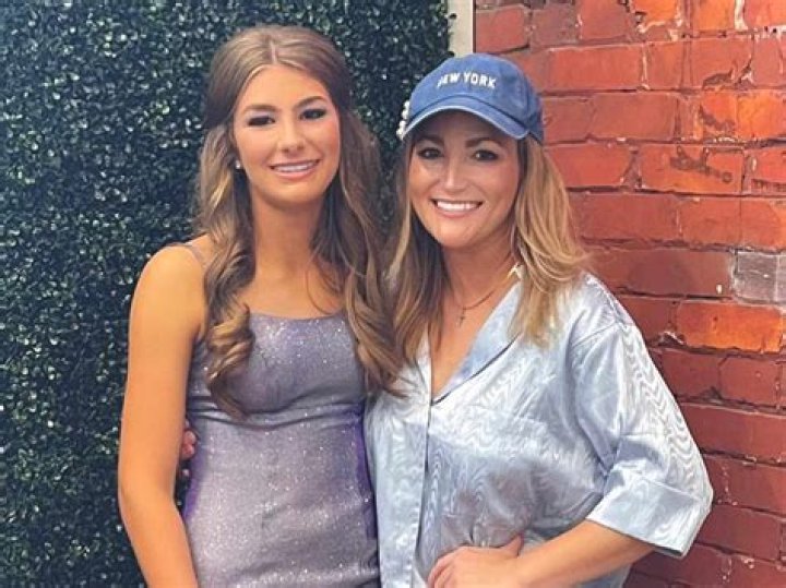 Exploring Maddie's Journey: When Does Maddie Get Pregnant In 911?