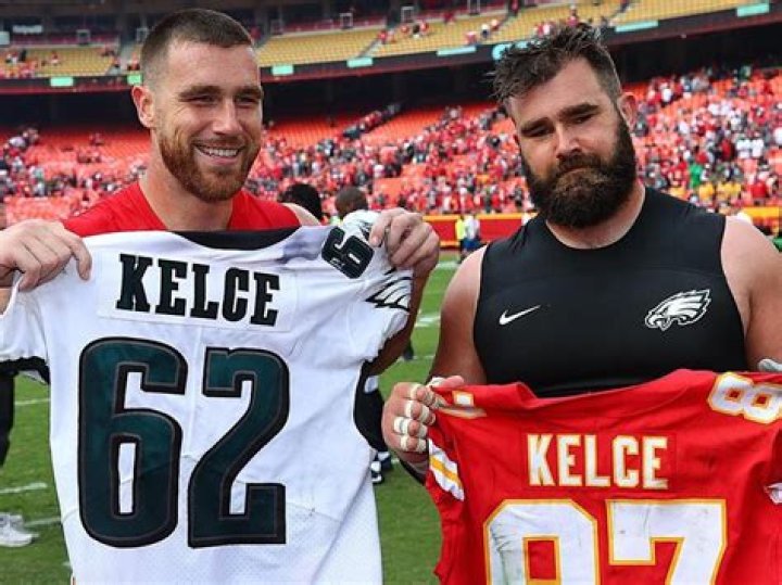 Jason Kelce: How Tall Is The NFL Center?