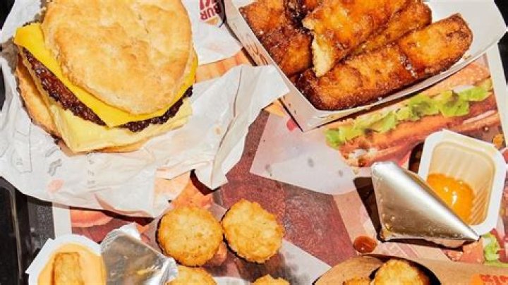 The Ultimate Guide: What Time Does Burger King Stop Serving Breakfast?