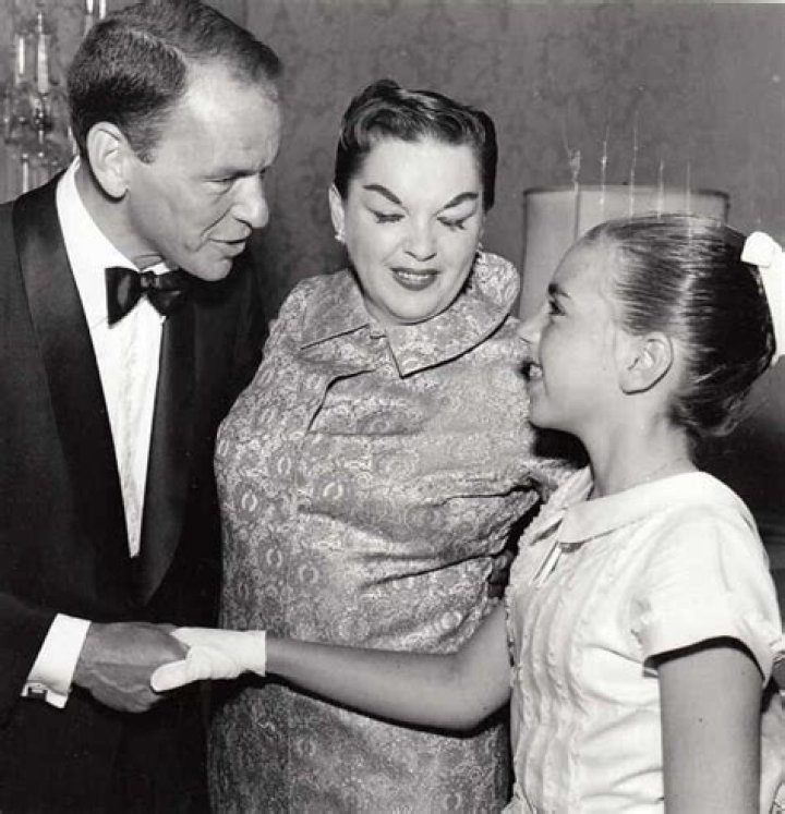 Unraveling The Legacy: Liza Minnelli, Judy Garland's Daughter