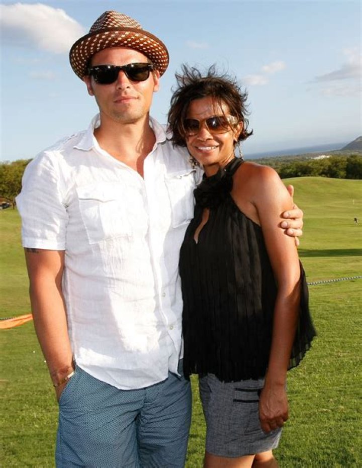Unraveling The Lives Of Justin And Keisha Chambers
