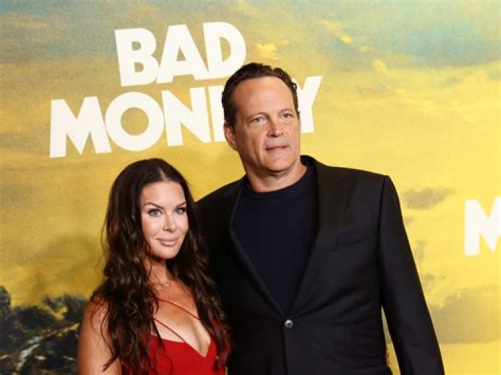 Unraveling The Mystery: Is Vince Vaughn Married Now?
