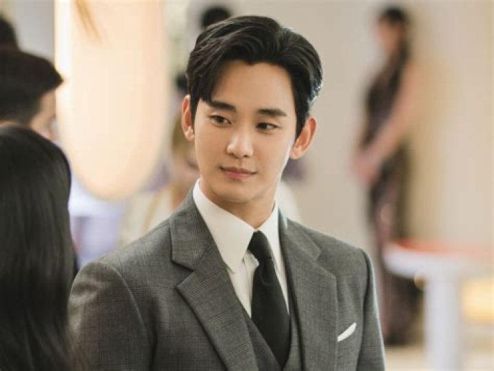 Unveiling The Enigmatic Life Of Kim Soohyun's Wife